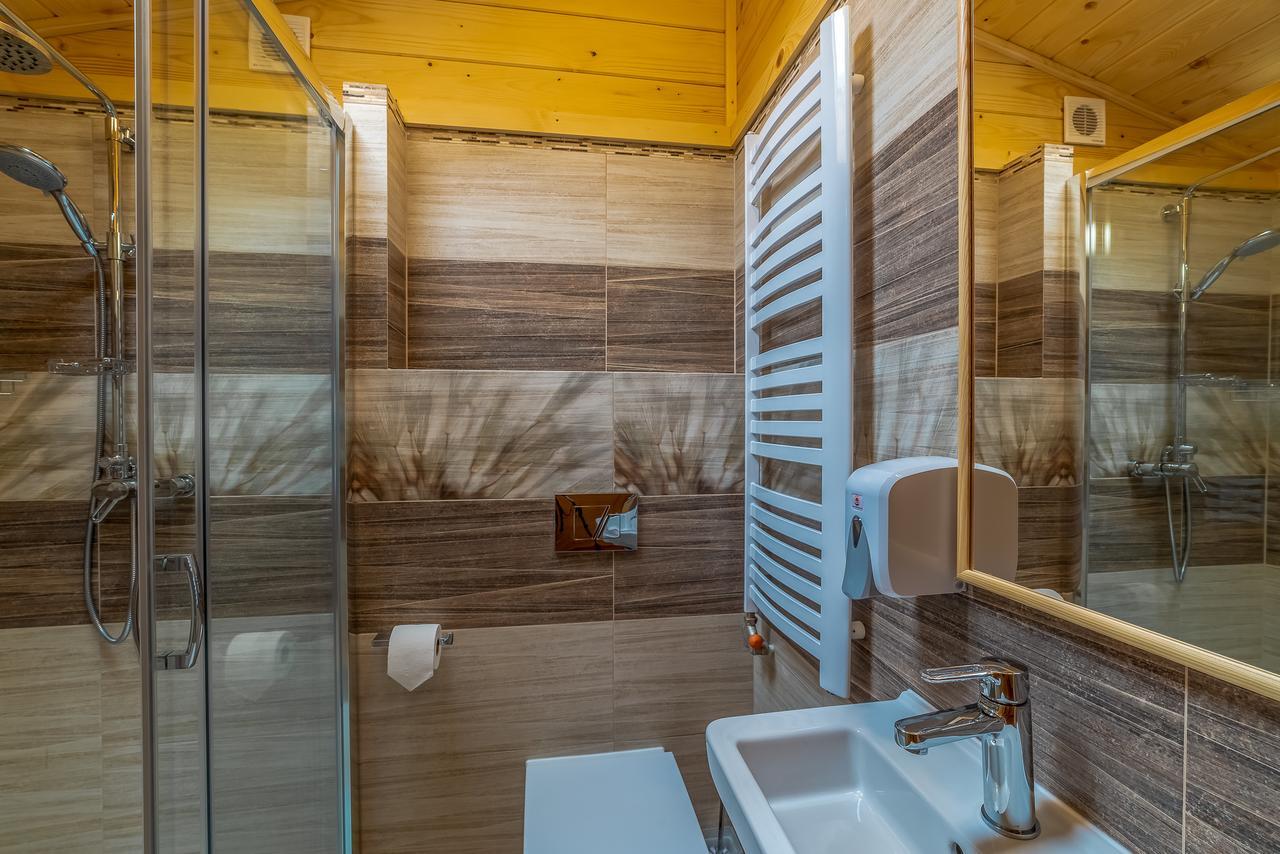 Domek W Bialce Z Jacuzzi W Ogrodzie Bialka Tatrzanska Exterior photo